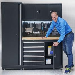 Werkbank mit Schrank