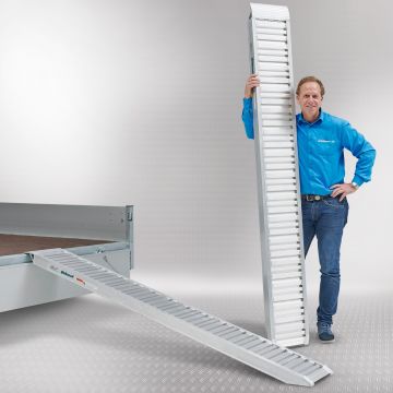 Aluminium Auffahrrampen für Autos im 2er Set - 240 cm - 3 Tonnen