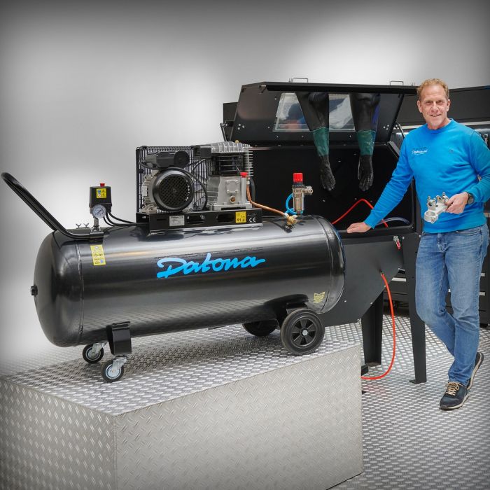 Komplettes Strahlset – Kompressor (200 L/230 V) + Sandstrahlkabine und Anschlussset