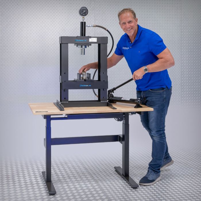 Hydraulische Werkstattpresse  10 Tonnen + 8-teiliges Stempelset